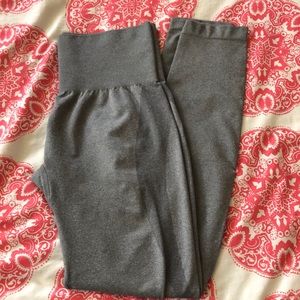 NVGTN grey leggings!!
